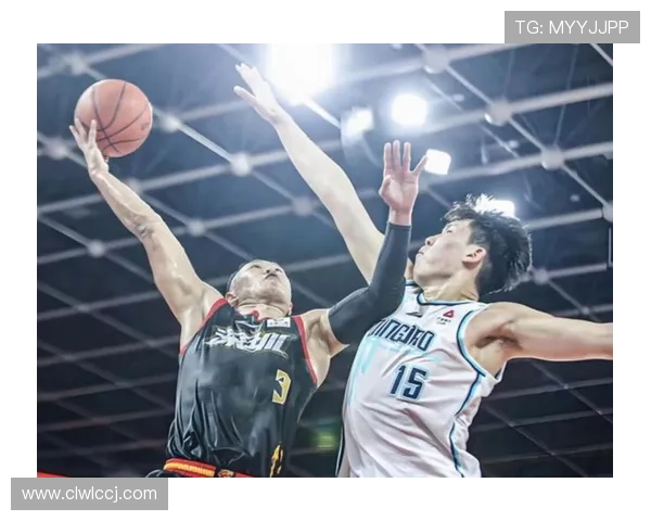 杨瀚森替补登场两罚全中 收获NBA常规赛首分表现引关注