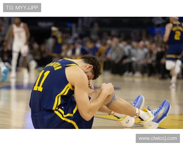 克莱上半场状态低迷仅得5分三分球命中率惨淡